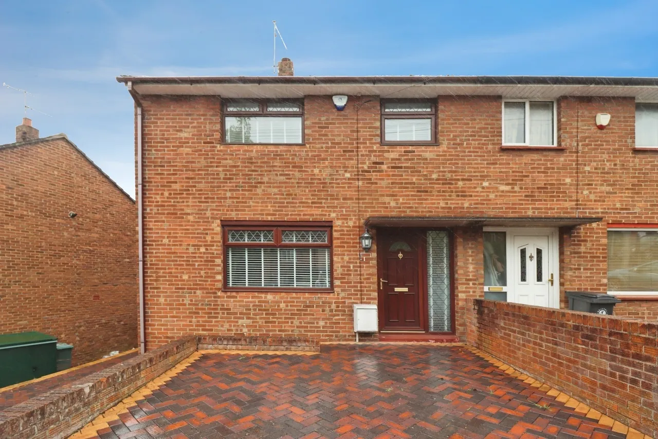 3 bed house for sale — Holmes Hill Road, St George, Bristol, BS5