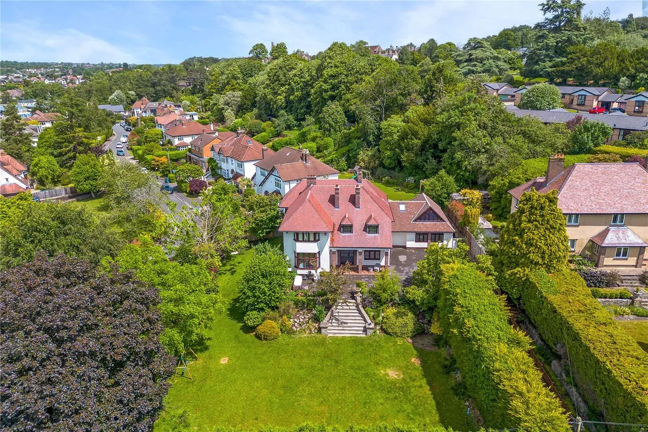 Parrys Lane, Stoke Bishop, Bristol, BS9 1AA, photo 2