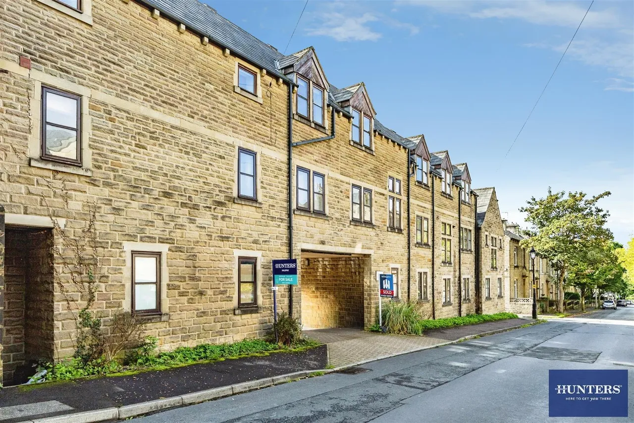 Chester Road, Boothtown, HX3, photo 18