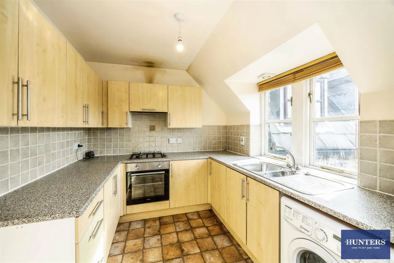 Chester Road, Boothtown, HX3, photo 3