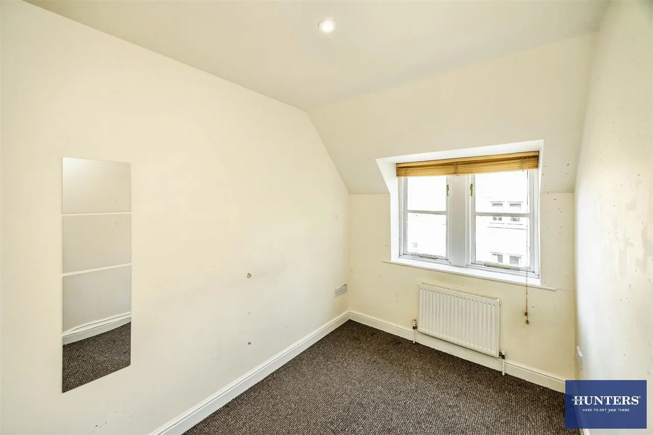 Chester Road, Boothtown, HX3, photo 10