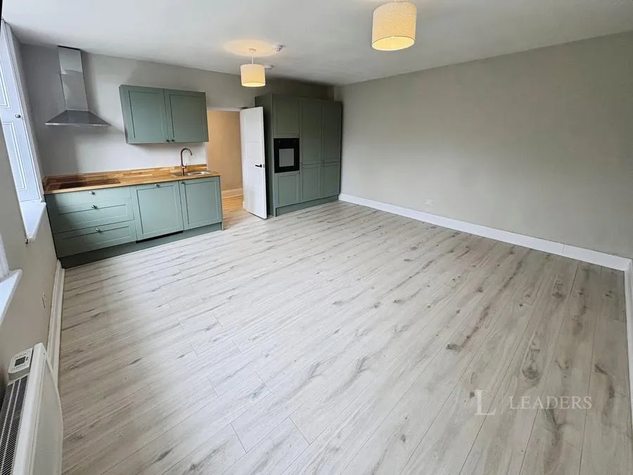 The Street, Cowfold, RH13, photo 2