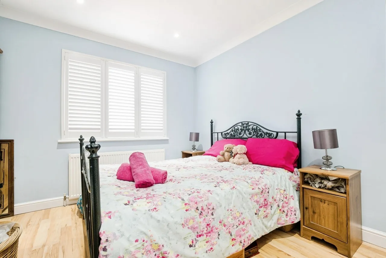 Rowan Walk, HORNCHURCH, Essex, RM11, photo 9