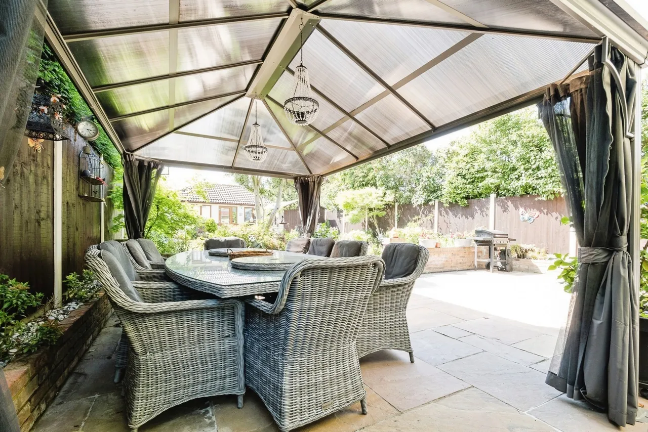 Rowan Walk, HORNCHURCH, Essex, RM11, photo 28