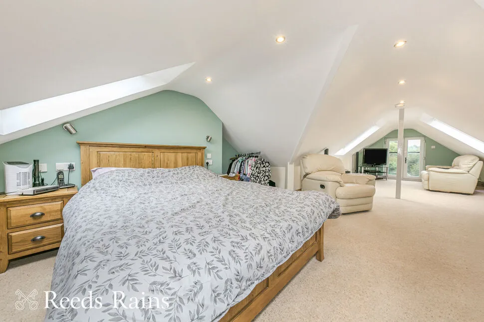 Lindrum Avenue, Lyme Green, SK11, photo 7