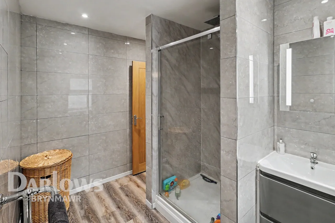 King Street, Brynmawr, photo 12