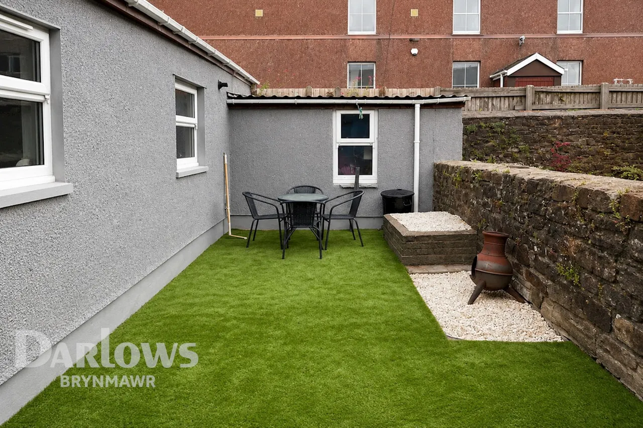 King Street, Brynmawr, photo 4