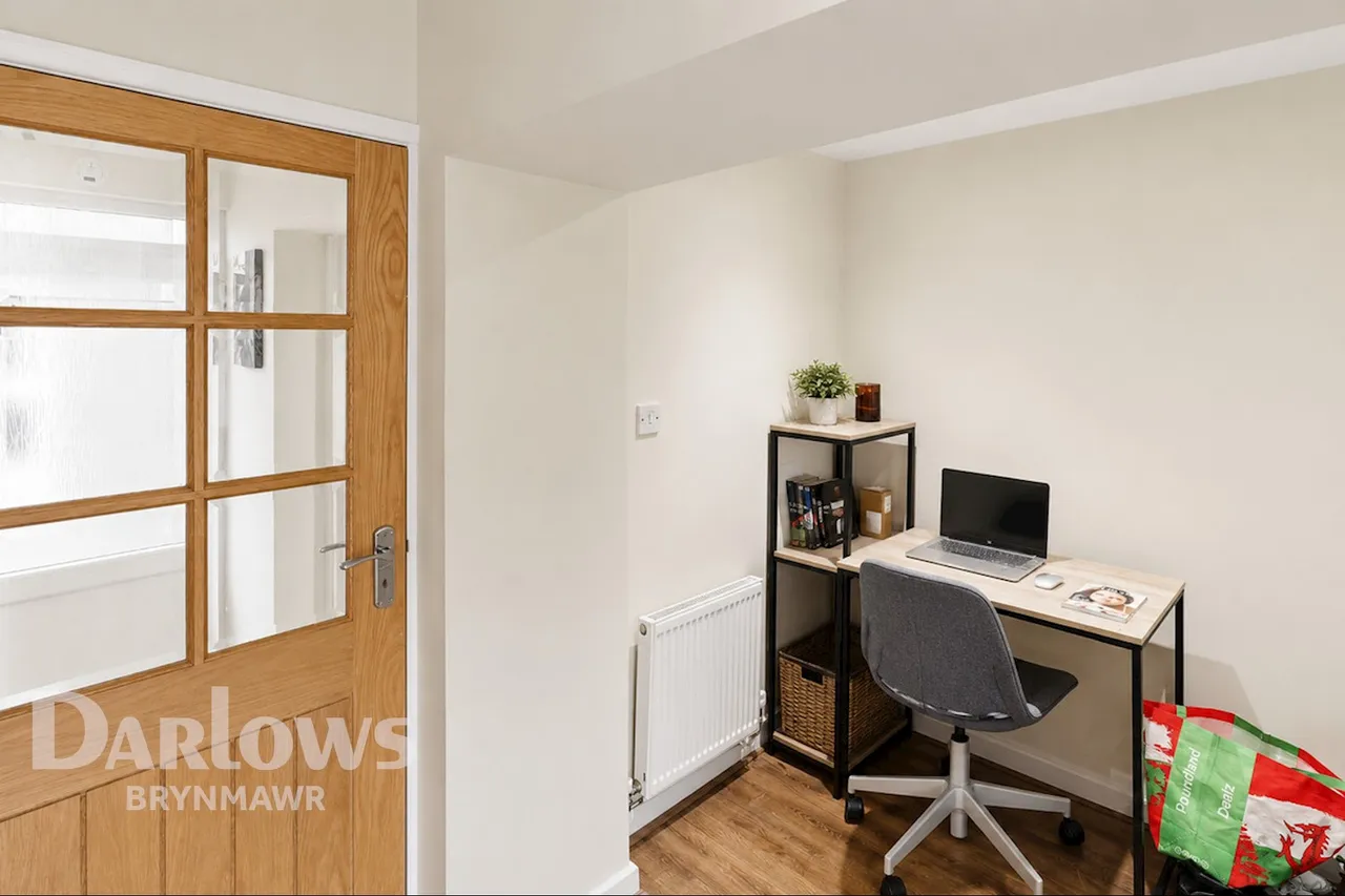 King Street, Brynmawr, photo 13
