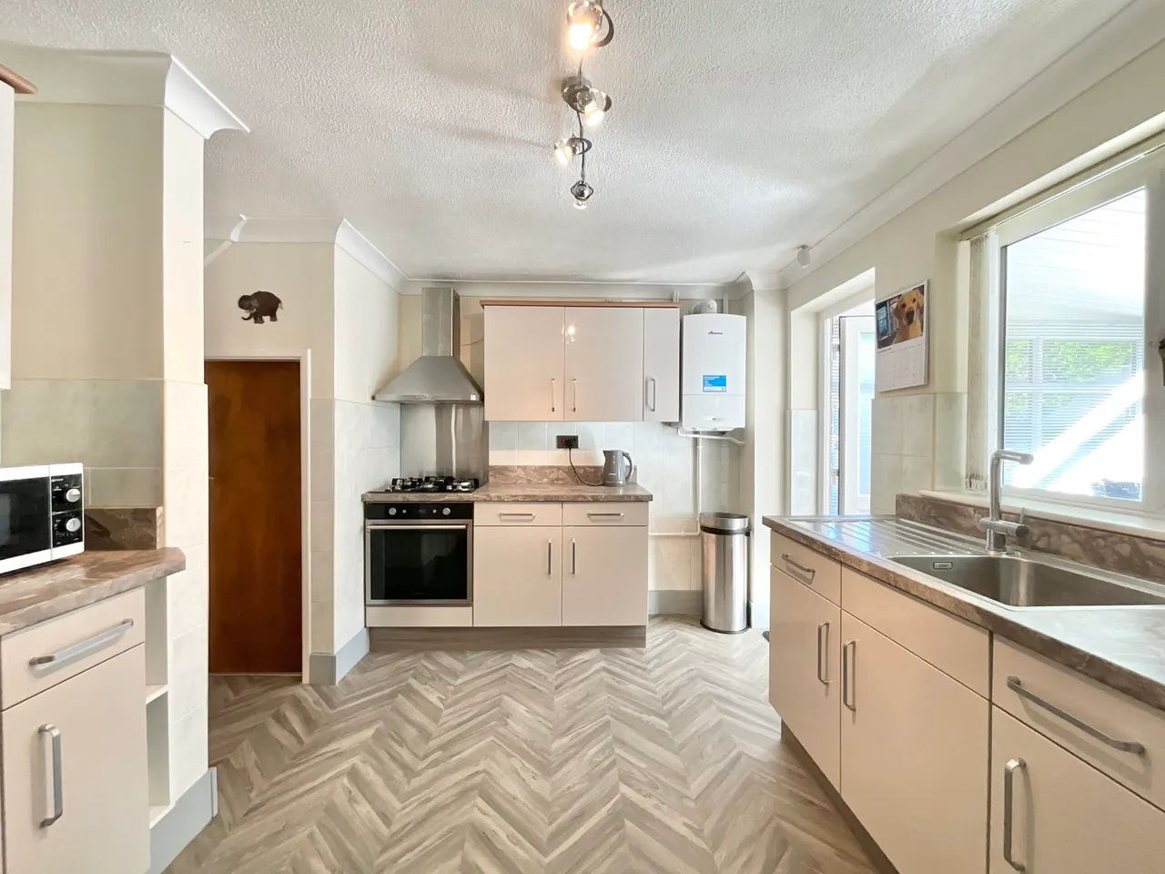 Tamar Grove, Cheadle, ST10, photo 2