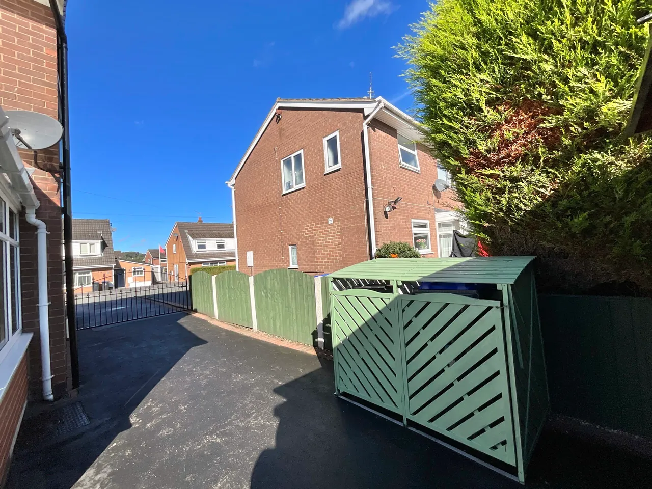 Tamar Grove, Cheadle, ST10, photo 22
