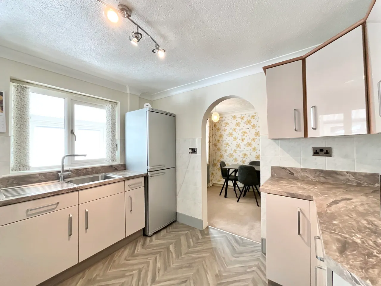 Tamar Grove, Cheadle, ST10, photo 6