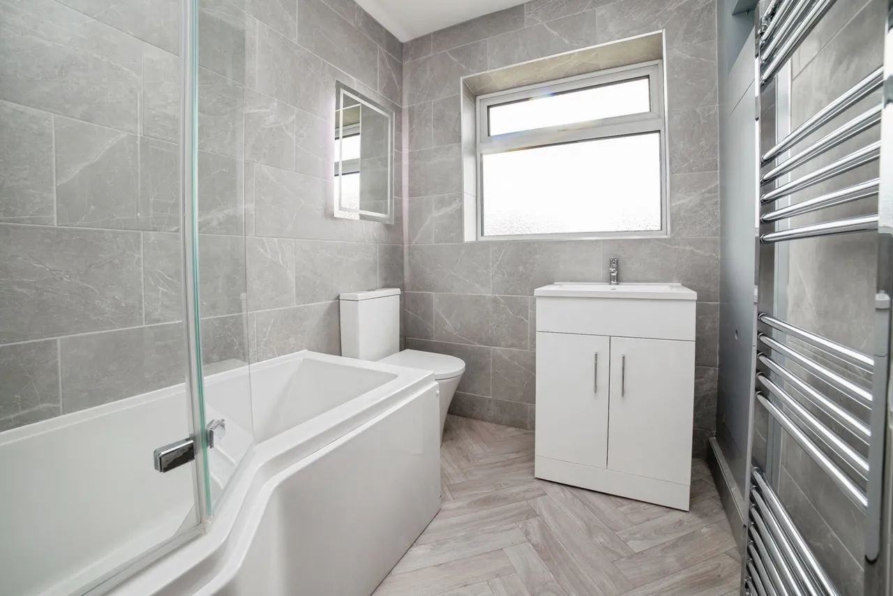 Brick Kiln Lane, Mansfield, Nottinghamshire, NG18, photo 4