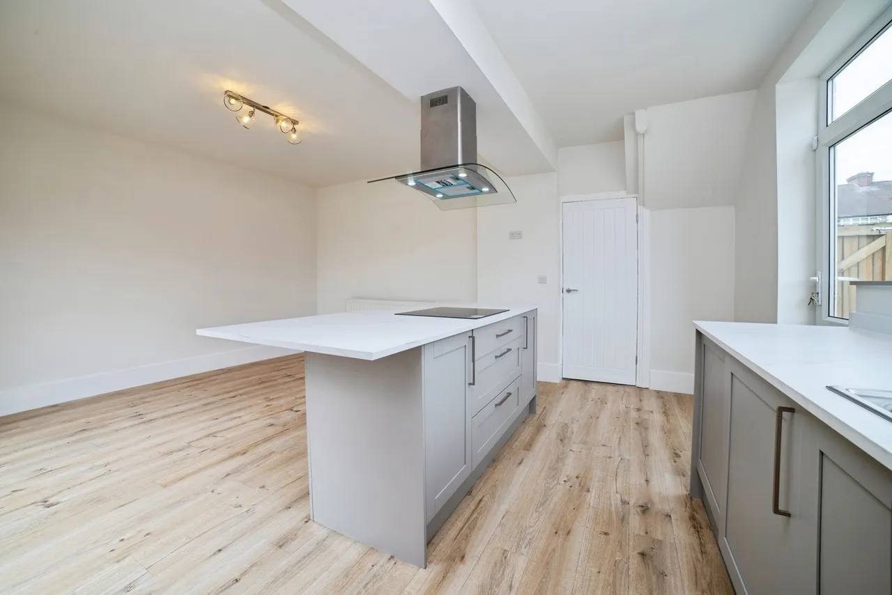 Brick Kiln Lane, Mansfield, Nottinghamshire, NG18, photo 3