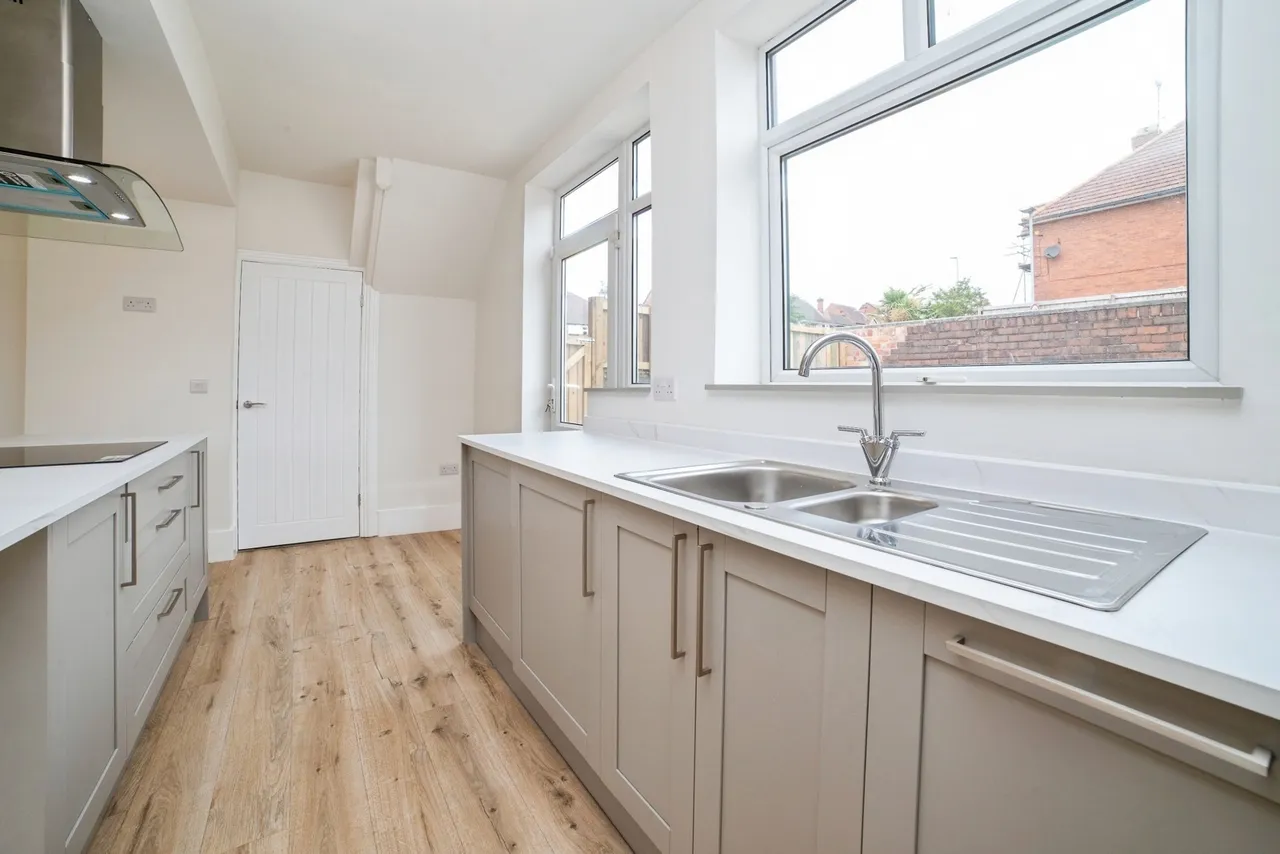 Brick Kiln Lane, Mansfield, Nottinghamshire, NG18, photo 5