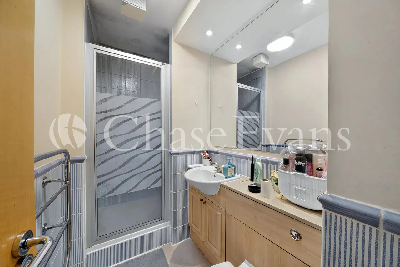 Old Bellgate Place, London, E14, photo 12