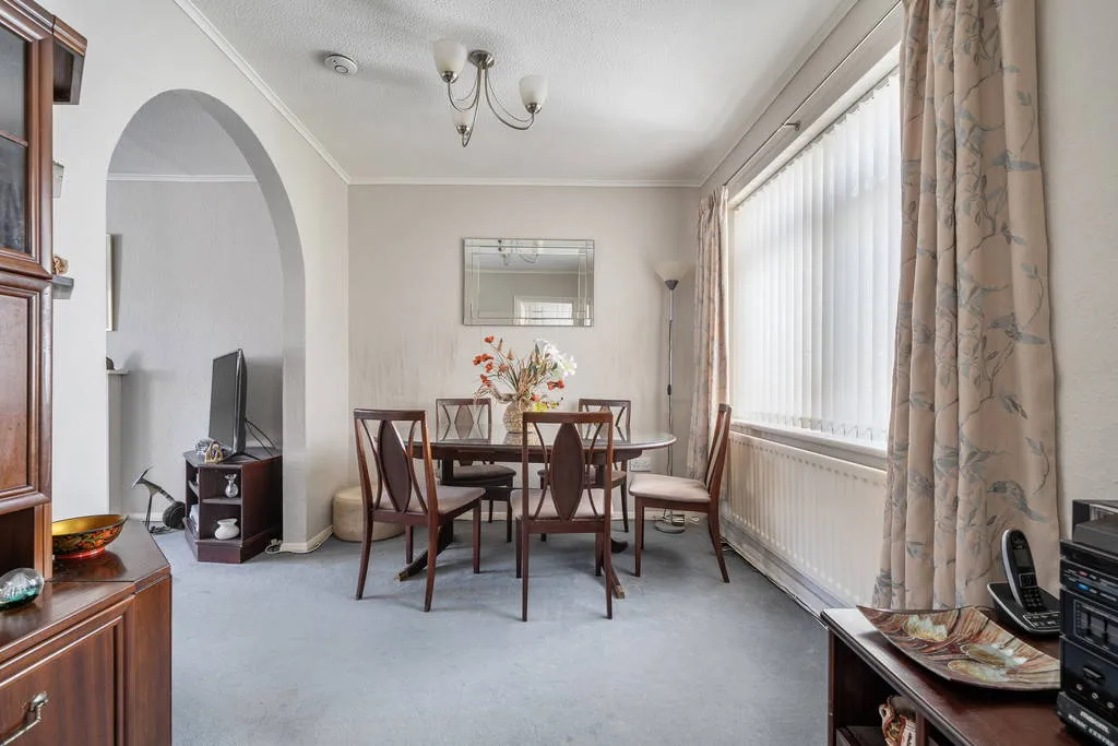 Bracken Drive, Rugby, CV22 6SL, photo 3
