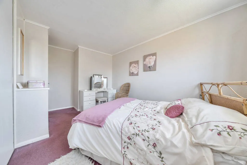 Bracken Drive, Rugby, CV22 6SL, photo 10
