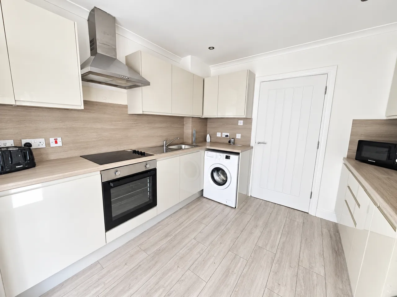 Wilton Road, Carluke, ML8, photo 5