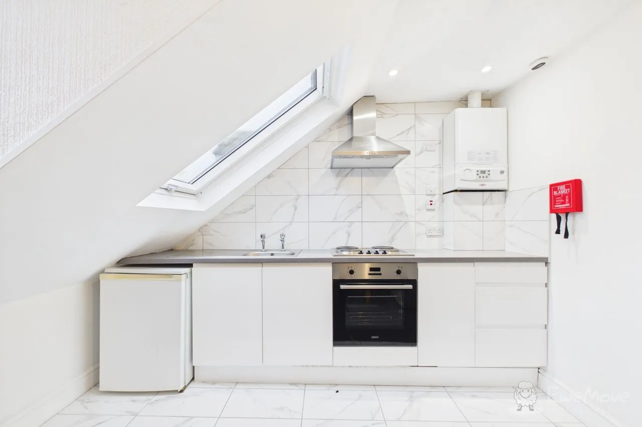 Coolinge Road, Folkestone, CT20, photo 2