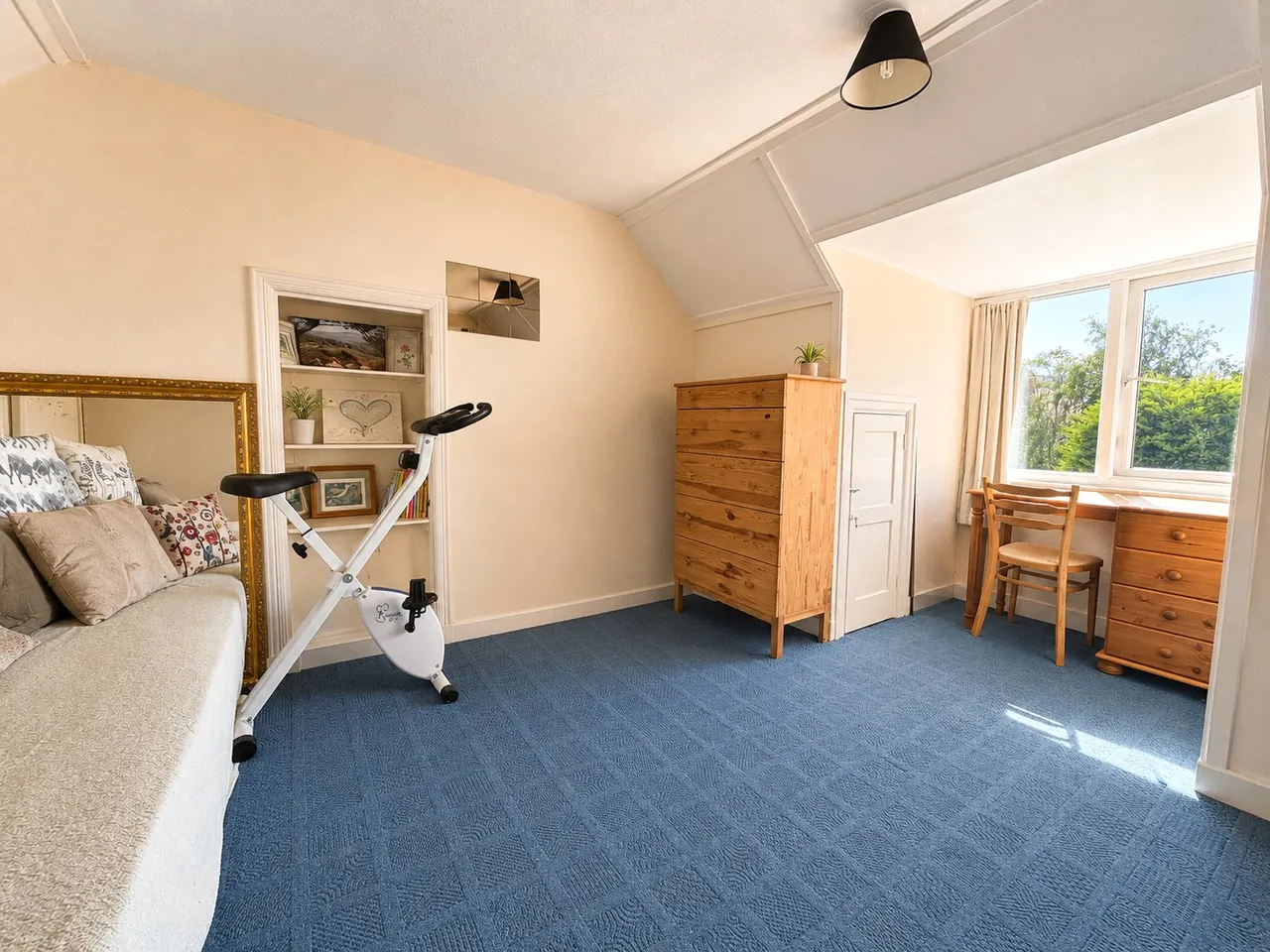 Ponsford Road, Minehead, TA24, photo 16