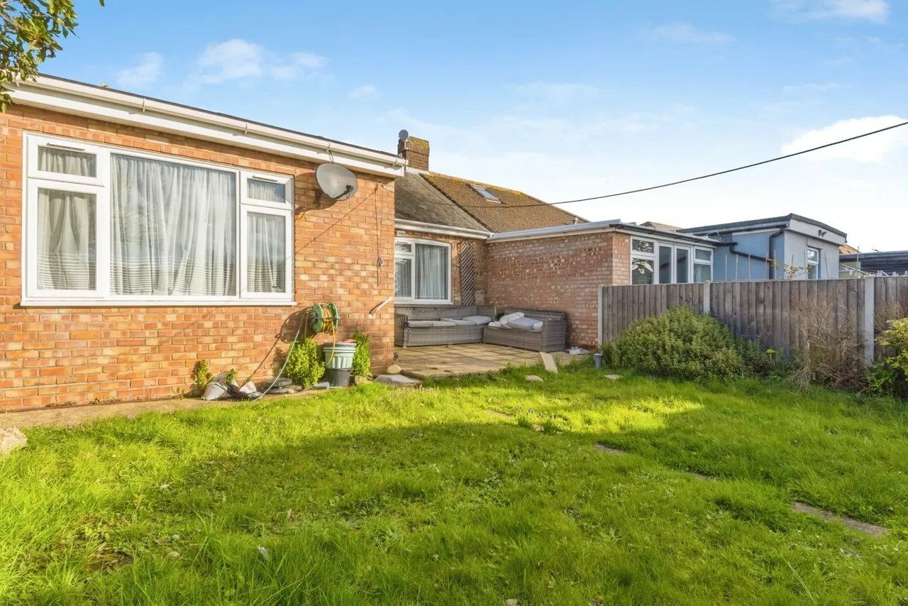 Lake Avenue, Clacton-on-Sea, Essex, CO15, photo 9