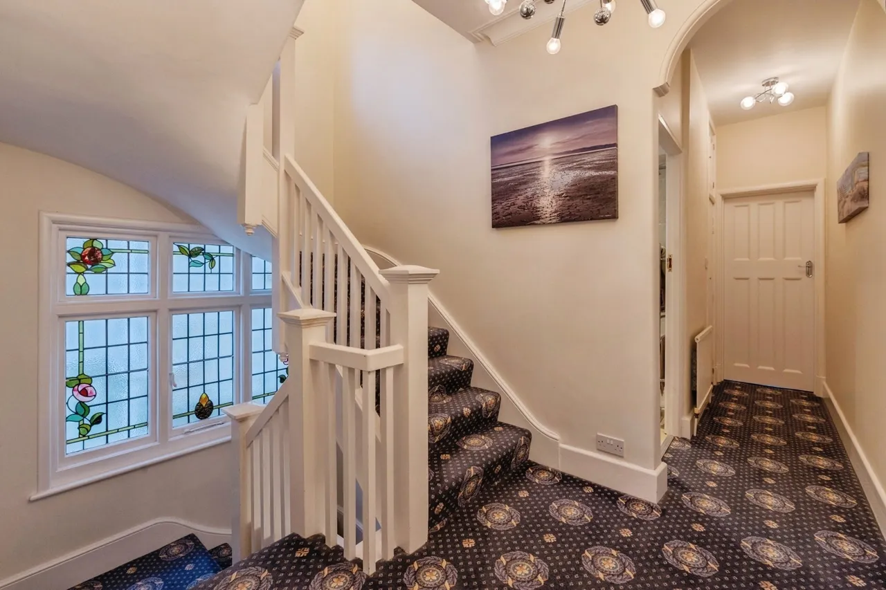 Burges Terrace, Thorpe Bay, Essex, SS1, photo 15