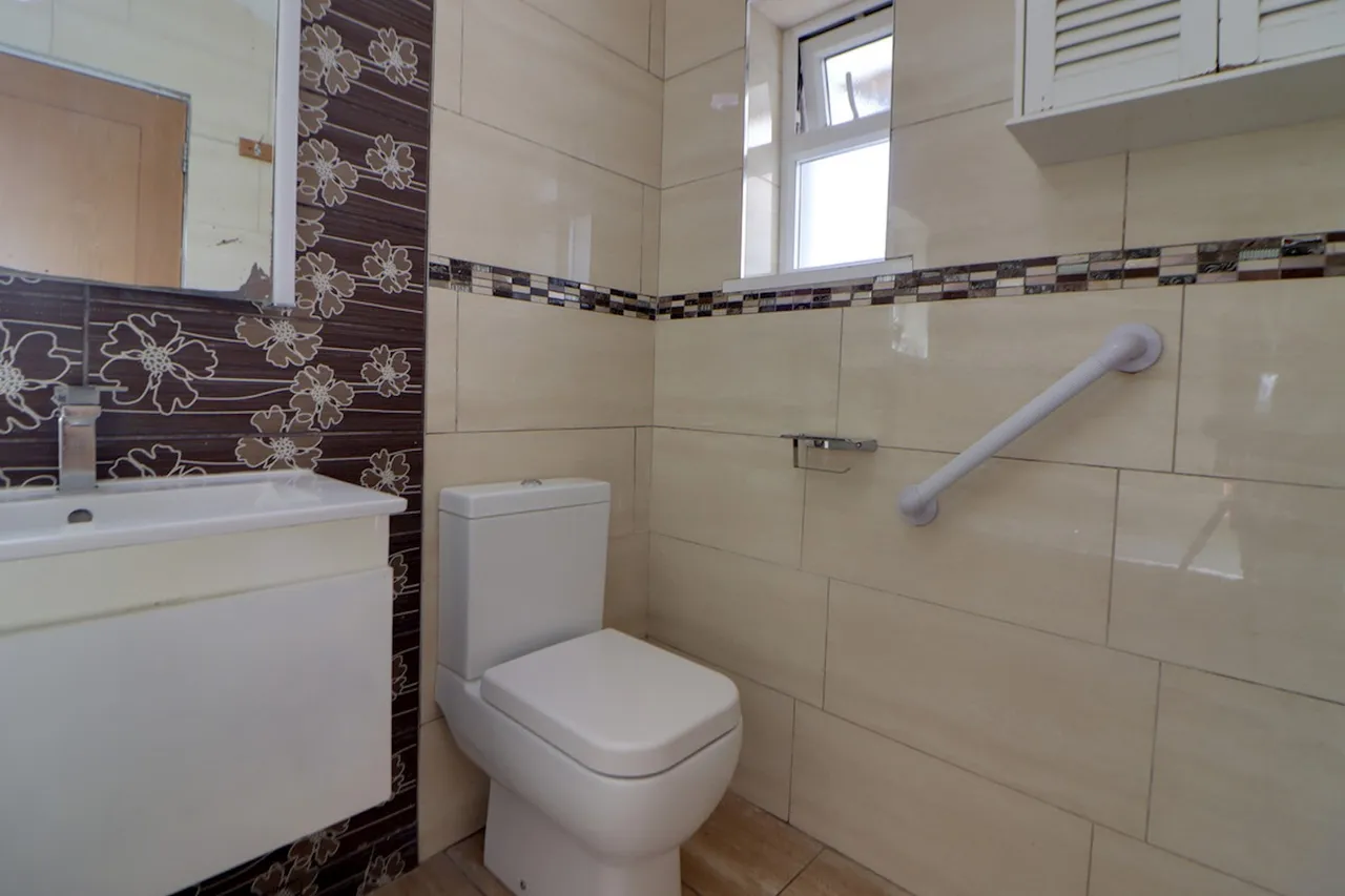 Midland Road, PE3, photo 17