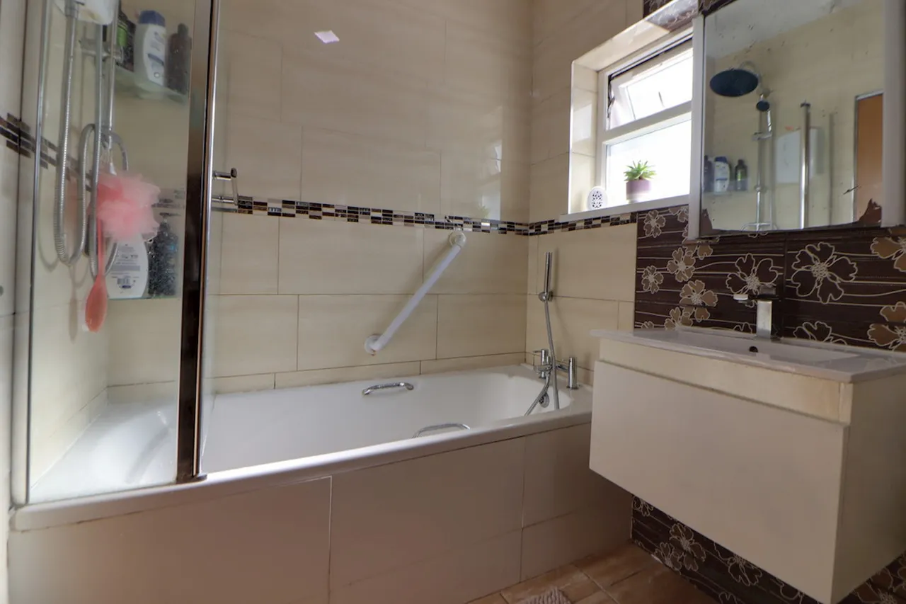 Midland Road, PE3, photo 18