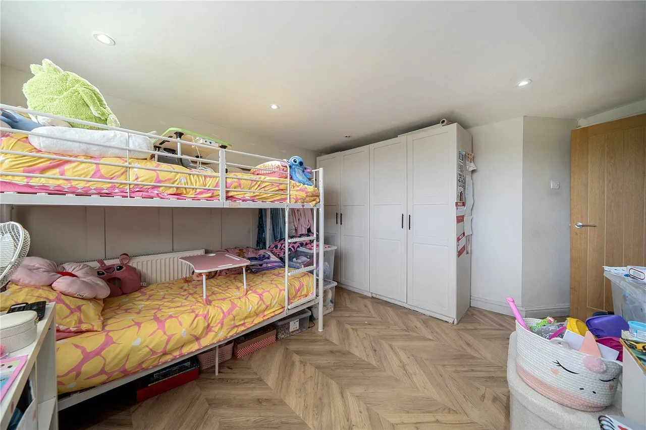 Surbiton Road, Newton Heath, M40, photo 12