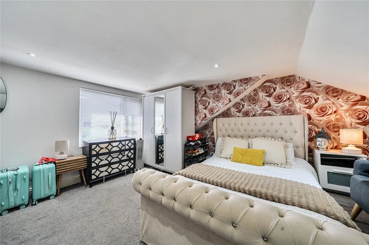 Surbiton Road, Newton Heath, M40, photo 16