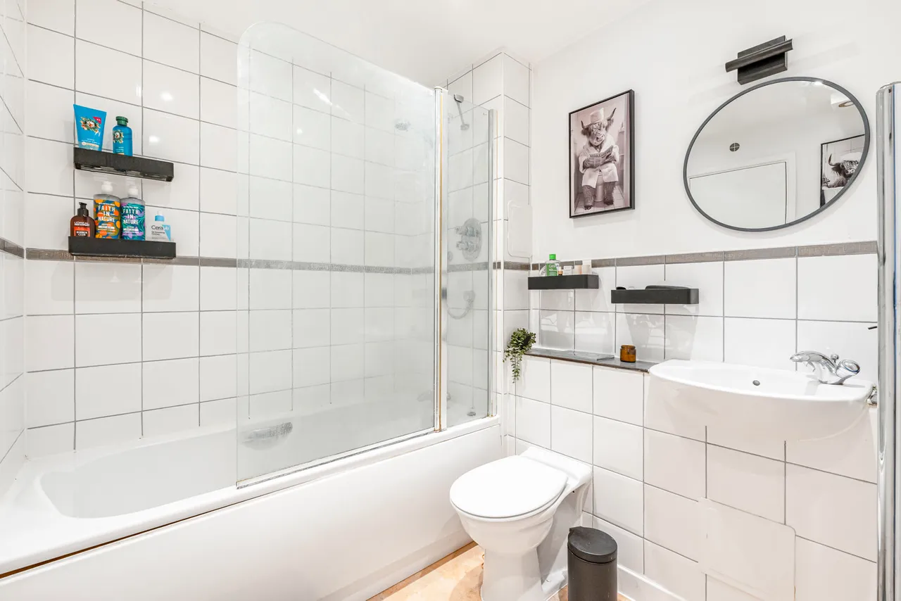 Southwold Road, London, E5, photo 4