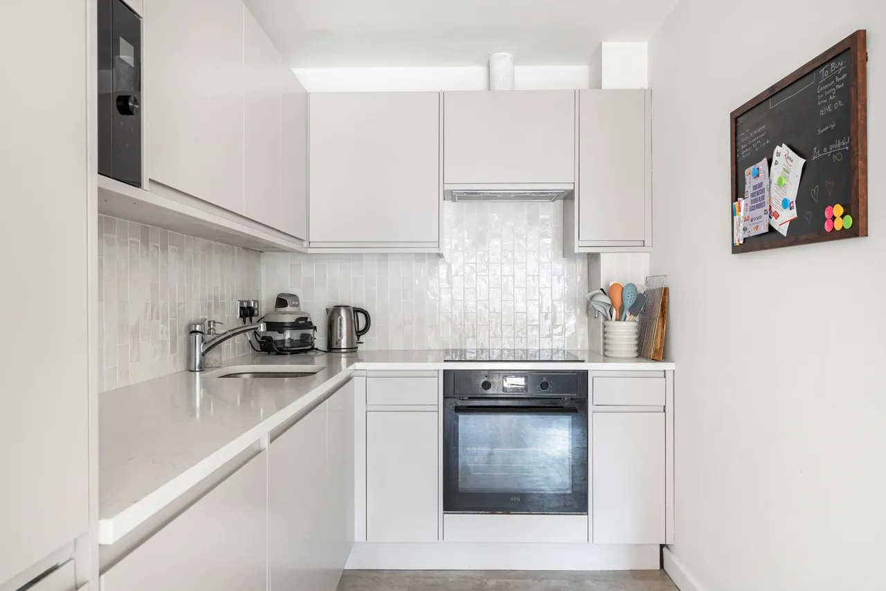 Southwold Road, London, E5, photo 10