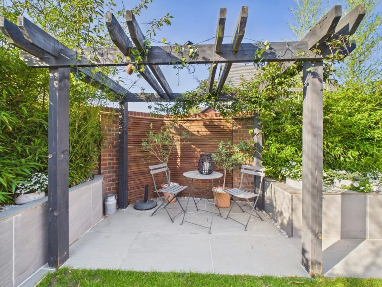 Oriel Road, Horsham, photo 2