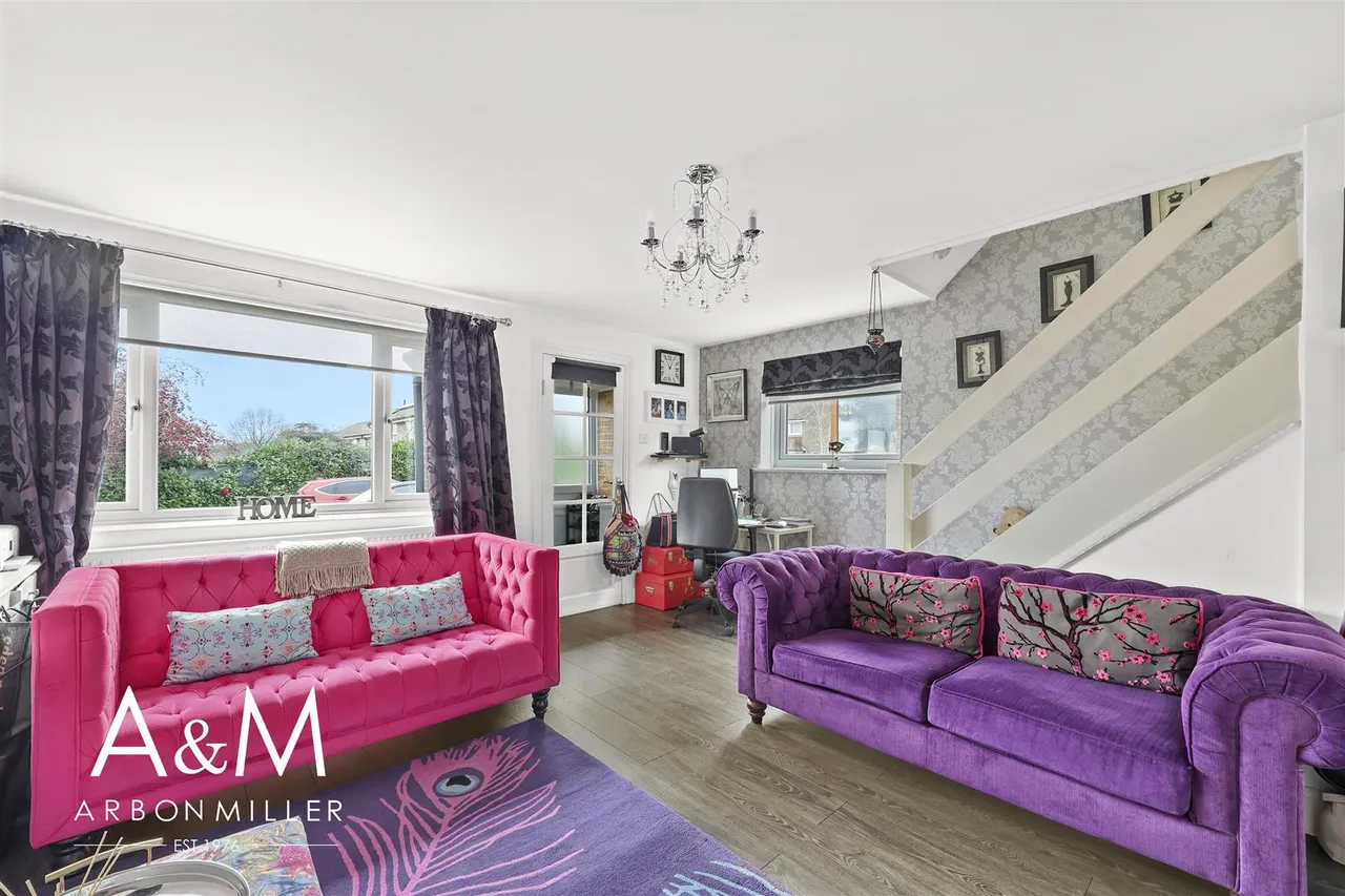 North Dene, Chigwell, Essex, IG75JT, photo 4