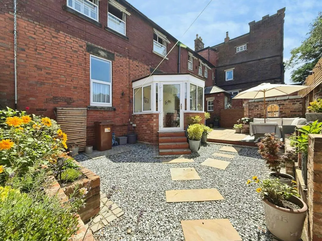 Crewe Road, Alsager, ST7, photo 2