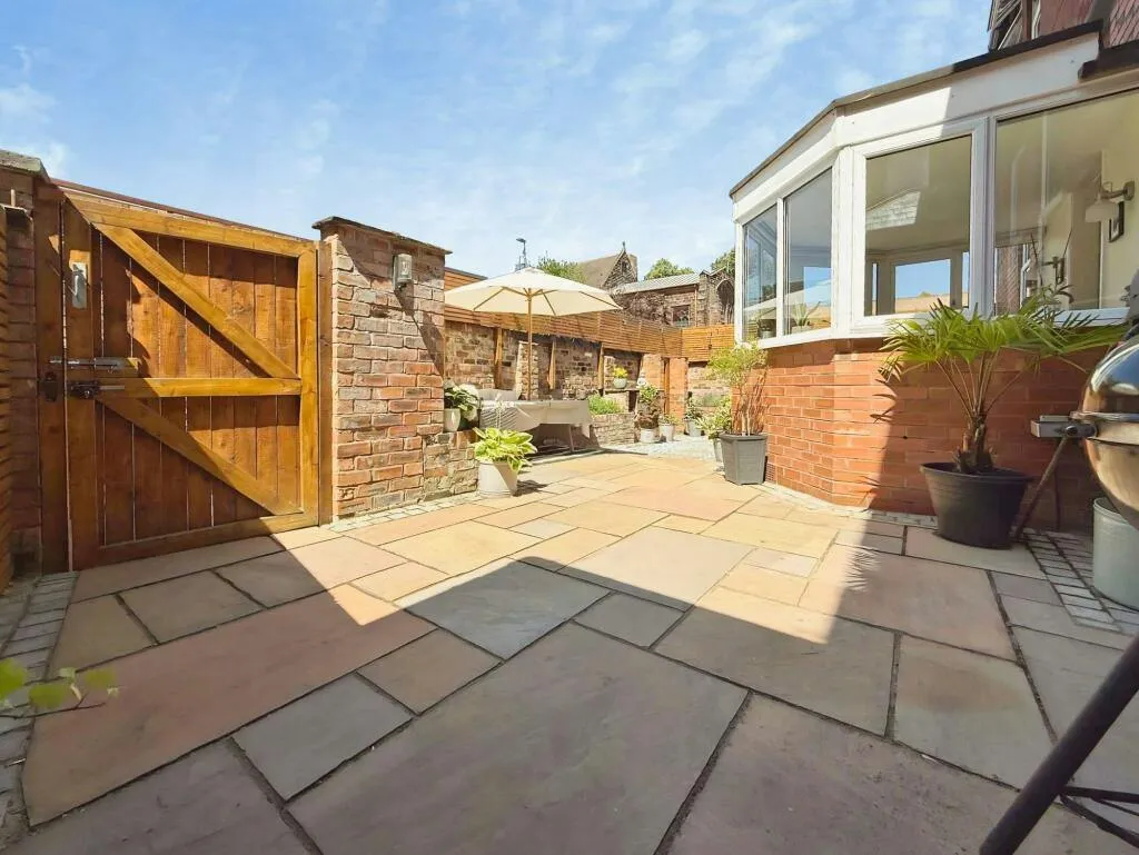 Crewe Road, Alsager, ST7, photo 14