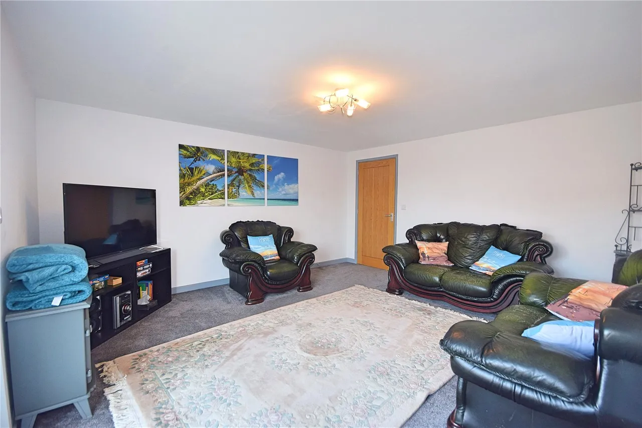 Warwick Place, Tywyn, photo 4