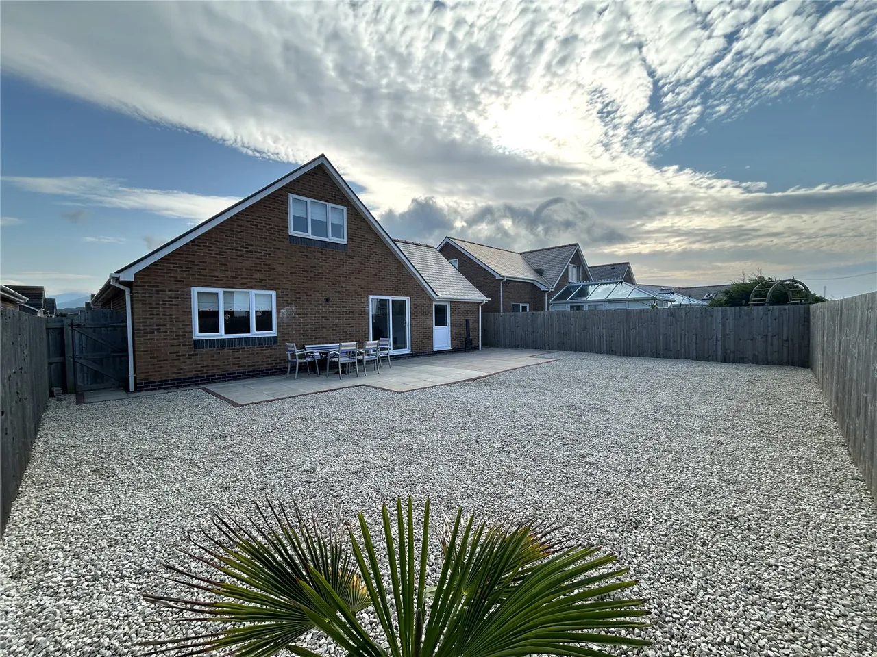 Warwick Place, Tywyn, photo 17