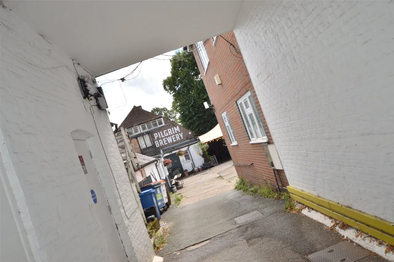 West Street, Reigate, RH2 9BL, photo 8