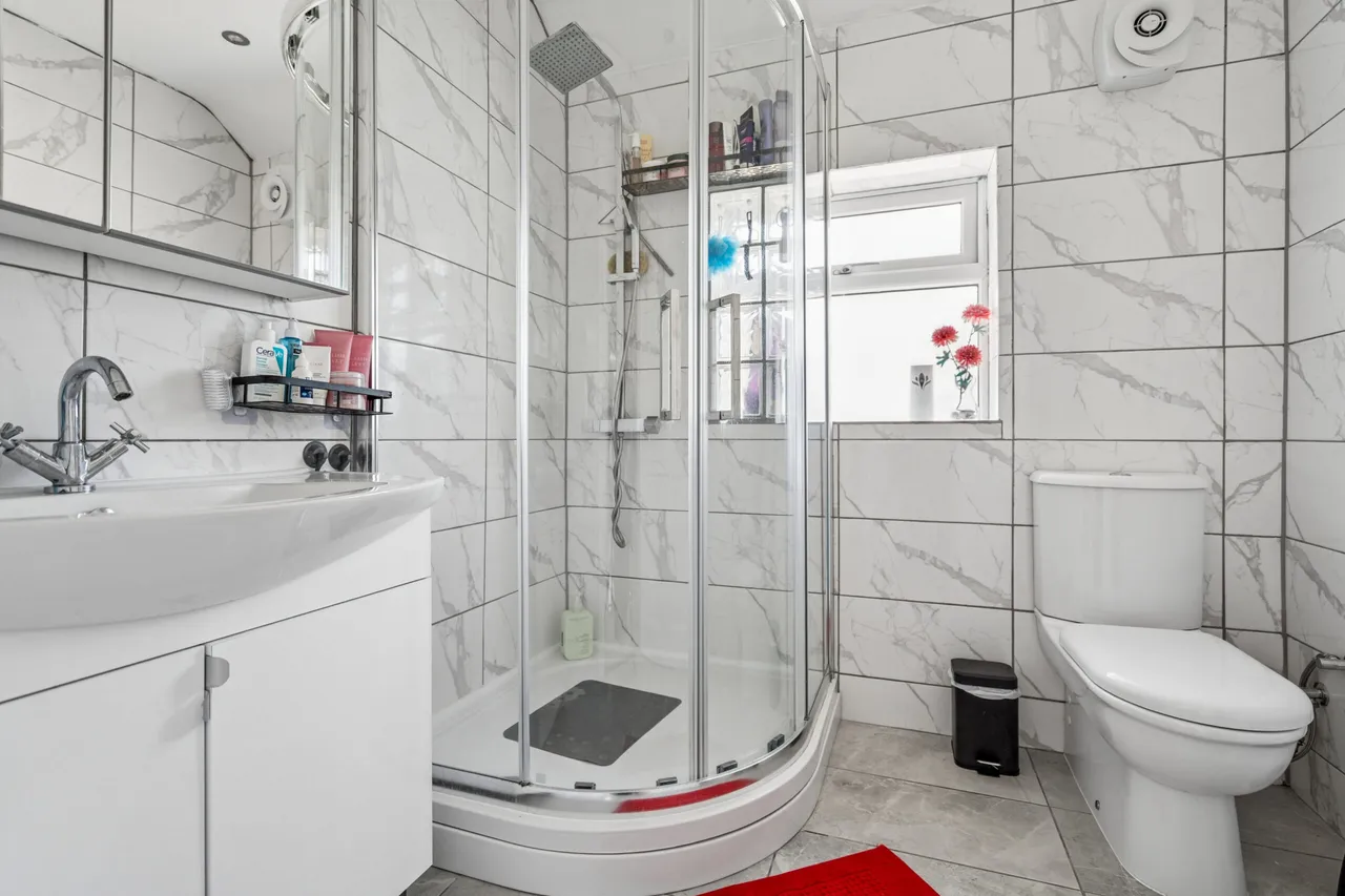Aycliffe Road, Borehamwood, WD6, photo 14
