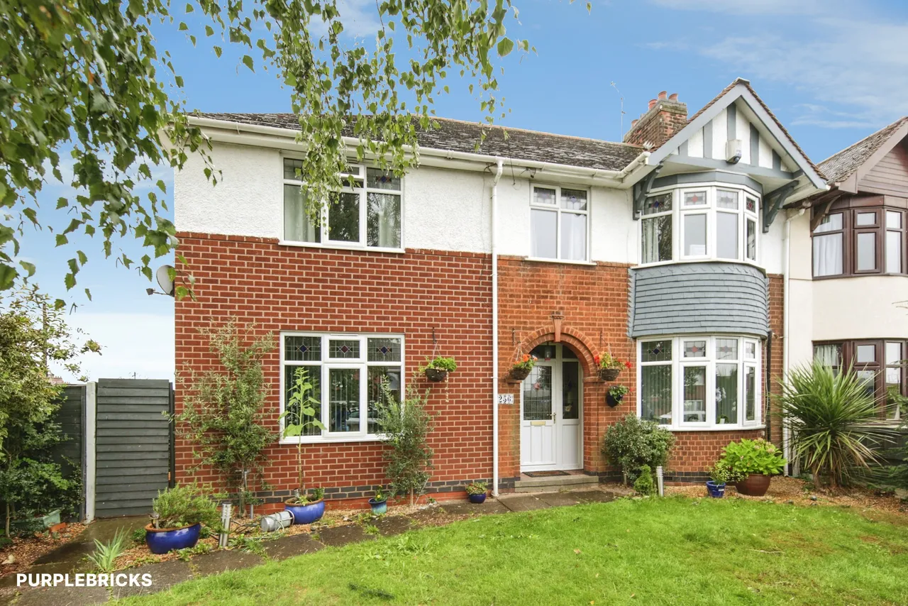 5 bed house for sale, Greenmoor Road, Nuneaton, CV10