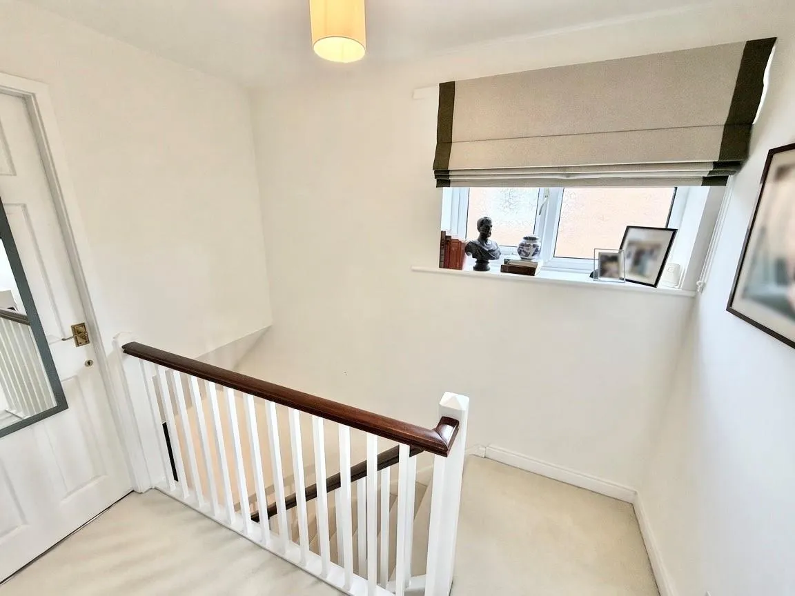 Turnberry Drive, Wilmslow, SK9, photo 7