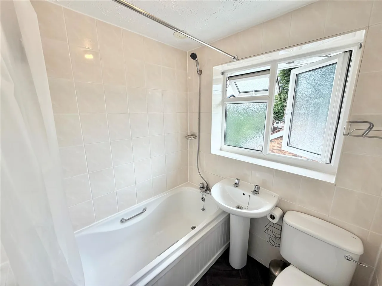 Turnberry Drive, Wilmslow, SK9, photo 14