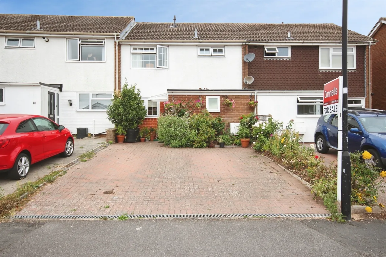 3 bed house for sale — St. Chads Road, Bishops Tachbrook, Leamington Spa