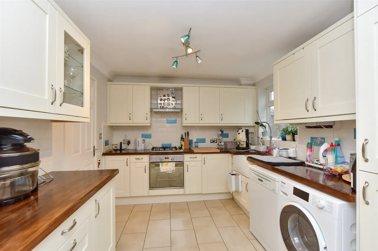 Abbey Fields, Faversham, ME13, photo 2