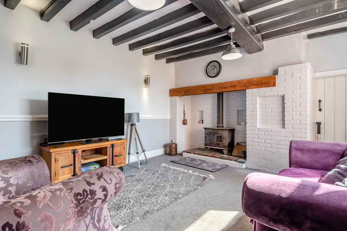 Smithy Lane, Hixon Stafford, ST18, photo 3