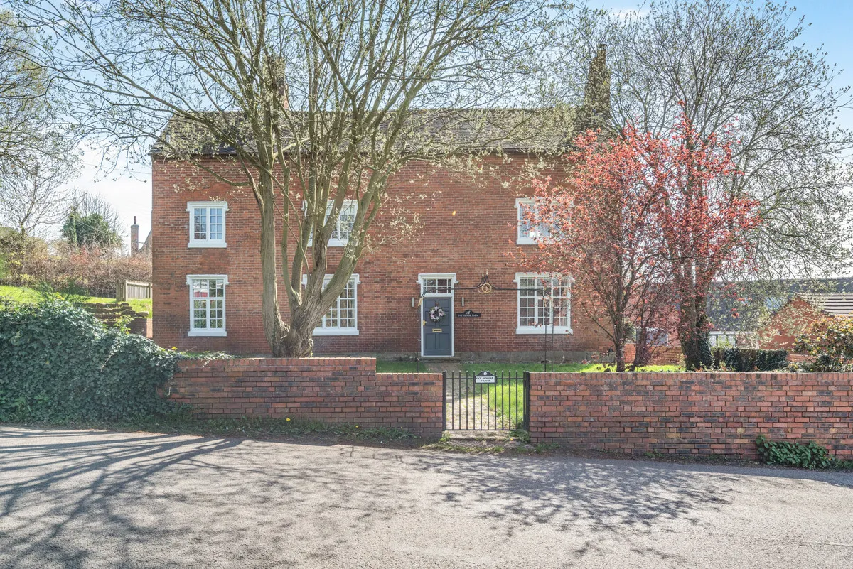 Smithy Lane, Hixon Stafford, ST18, photo 29