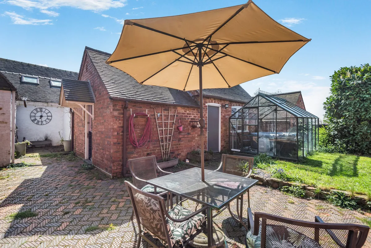 Smithy Lane, Hixon Stafford, ST18, photo 30