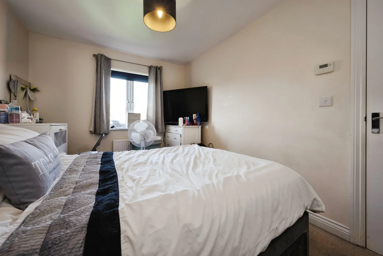 Cantley Road, Great Denham, MK40, photo 9