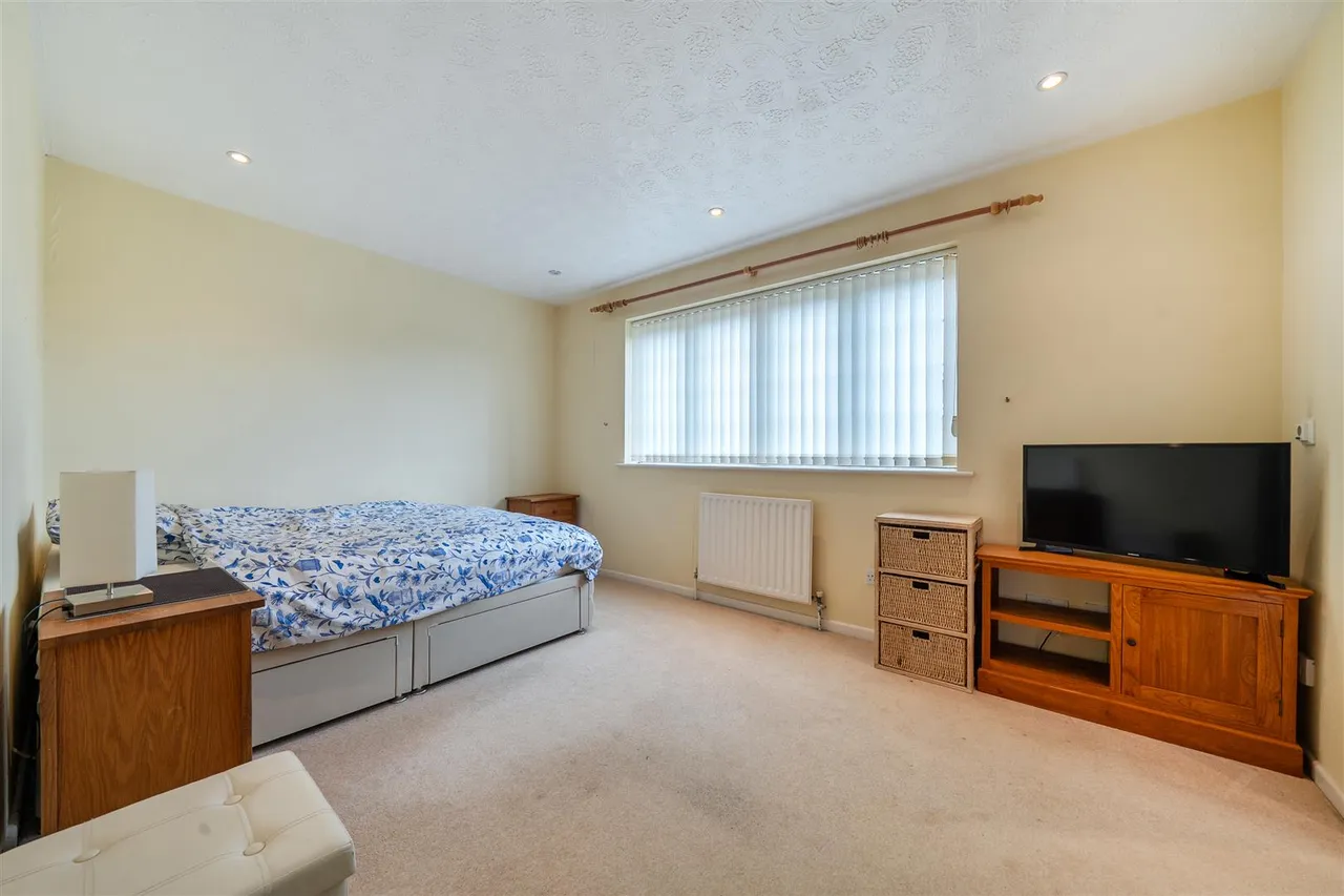 Corvette Avenue, Warsash, photo 14